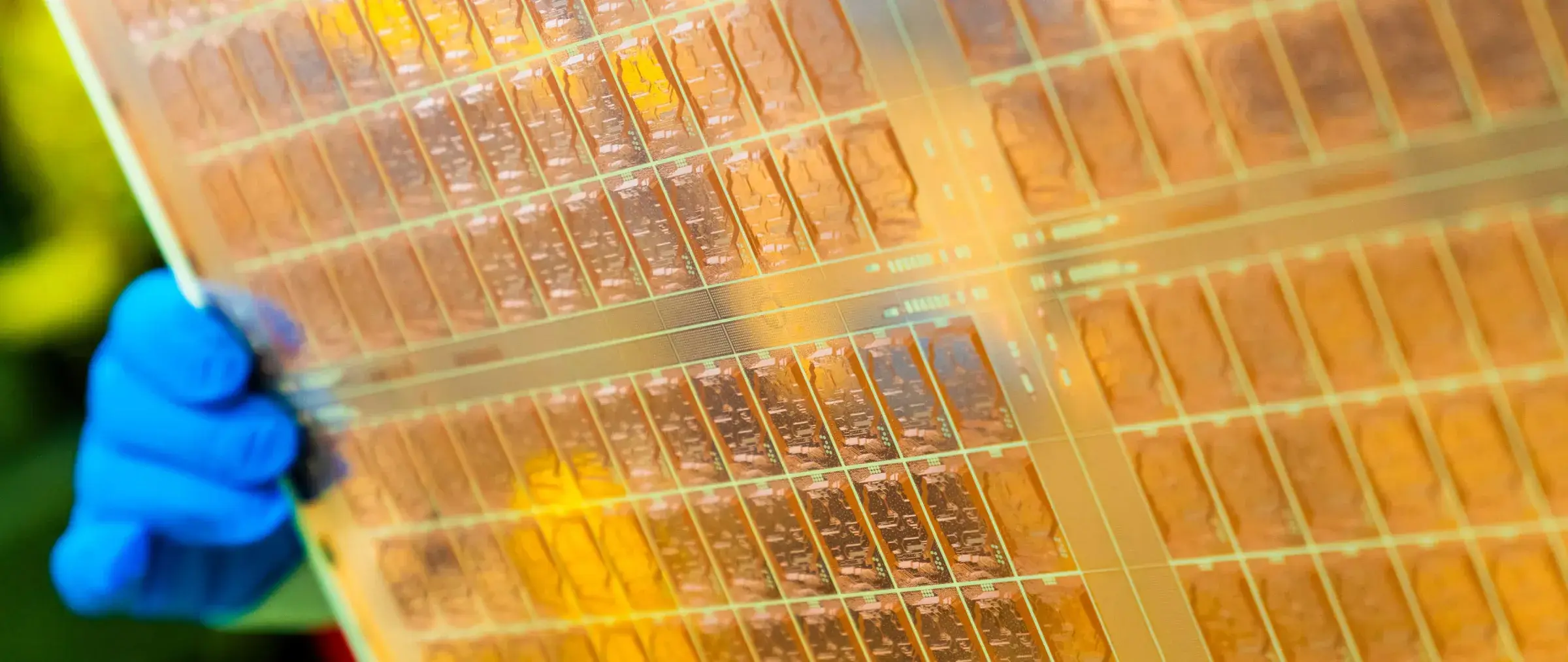 Glass substrate shown by Intel for advanced chip packaging