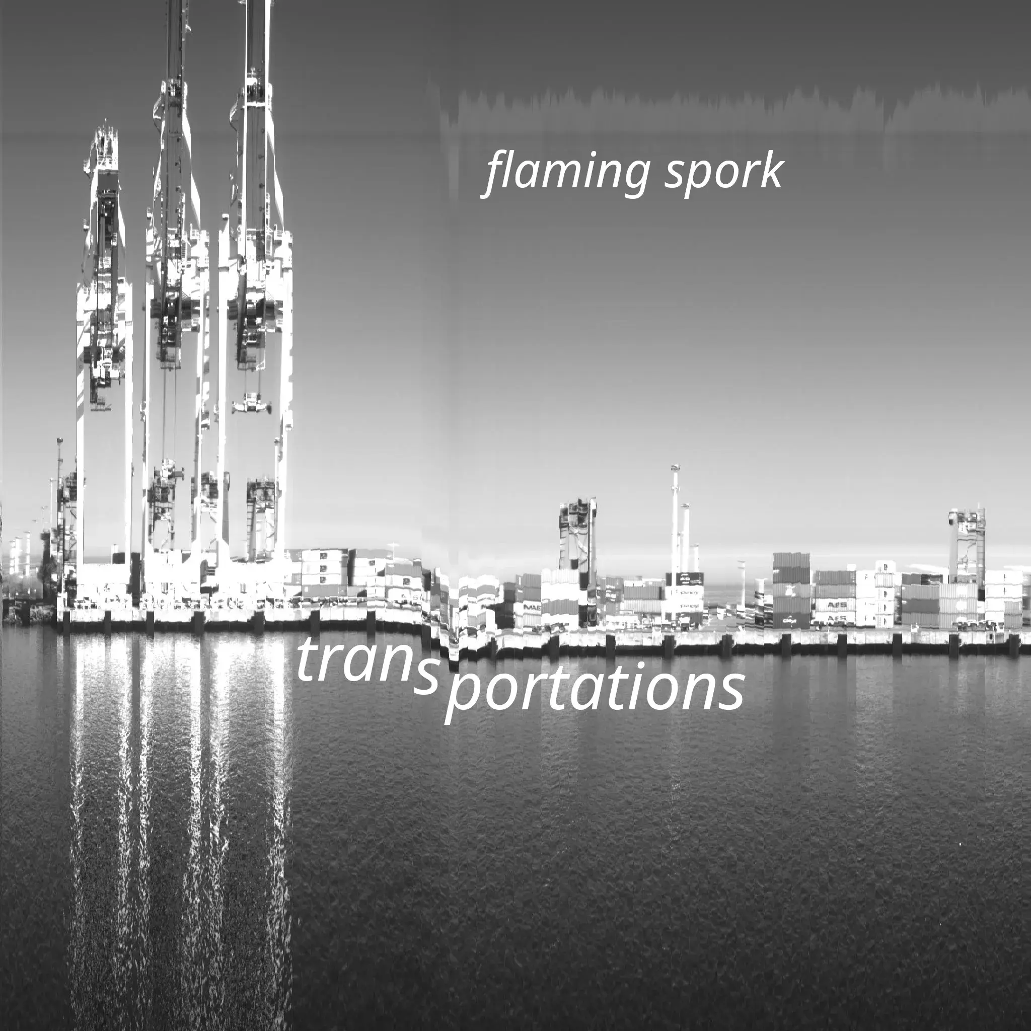 Long panorama de grues et de structures portuaires capturé depuis un train avec Linecam