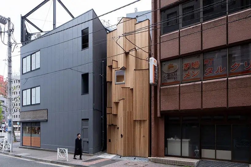 Façade en cèdre et construction bois coordonnée numériquement de Prewood