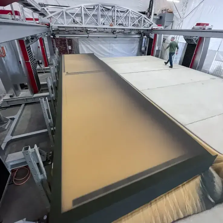 Closer view of the VX9000 gantry above its sand bed